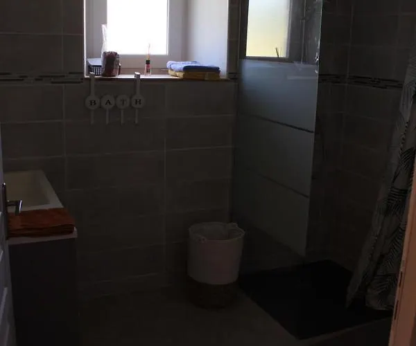 Holiday home Gite Des Potes Heugueville-sur-Sienne