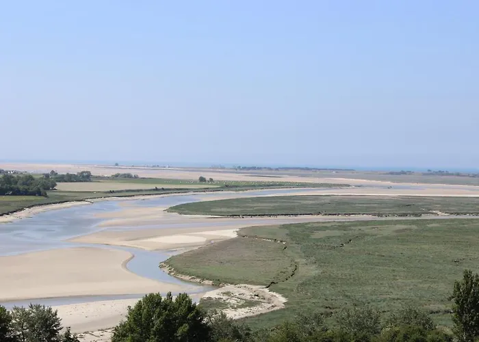 Holiday home Gite Des Potes